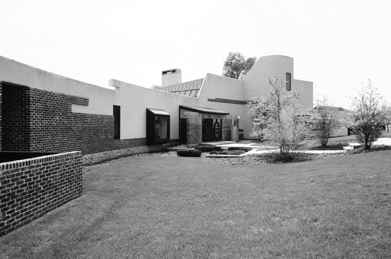 Villa Blanca-Herb Greene-exterior